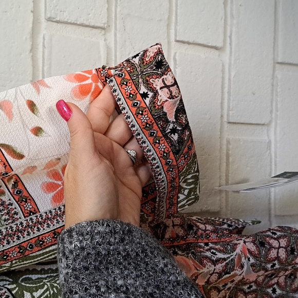 Sara Michelle 2 Piece Floral Paisley Blouse Set. Size 3X NWT - Picture 6 of 12